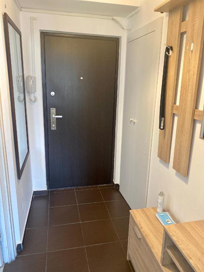 Ultracentral - Apartament Pe Calea Victoriei Букурещ Екстериор снимка